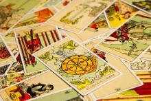 Tarot Card Reader from India Online in Nelson