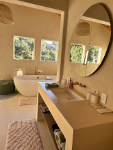 Carpet cleaning in Santa Barbara, CA
