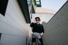 In recent years, high fashion streetwear has emerged as one of the most influential movements in the fashion world. Blending the exclusivity of luxury fashion with the comfort and authenticity of street style, this trend has redefined what it means to be stylish in the modern age. From designer sneakers to limited-edition hoodies, high fashion streetwear bridges the gap between casual and couture — creating a bold statement that resonates with both fashion enthusiasts and everyday wearers alike.