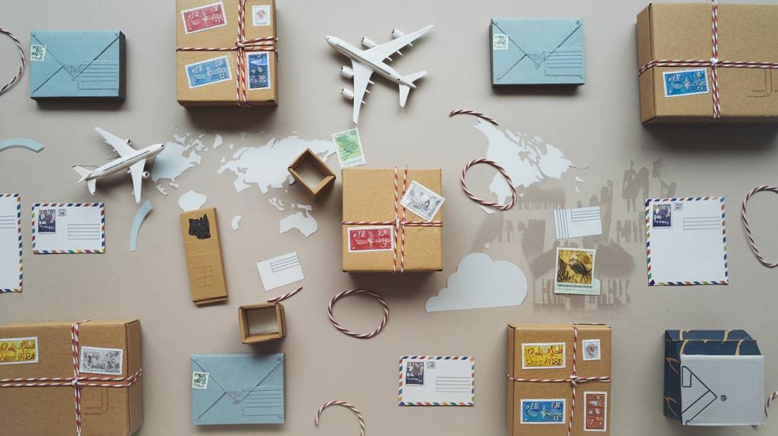 What’s the Best Way to Ship Mail Internationally Without Breaking the Bank?