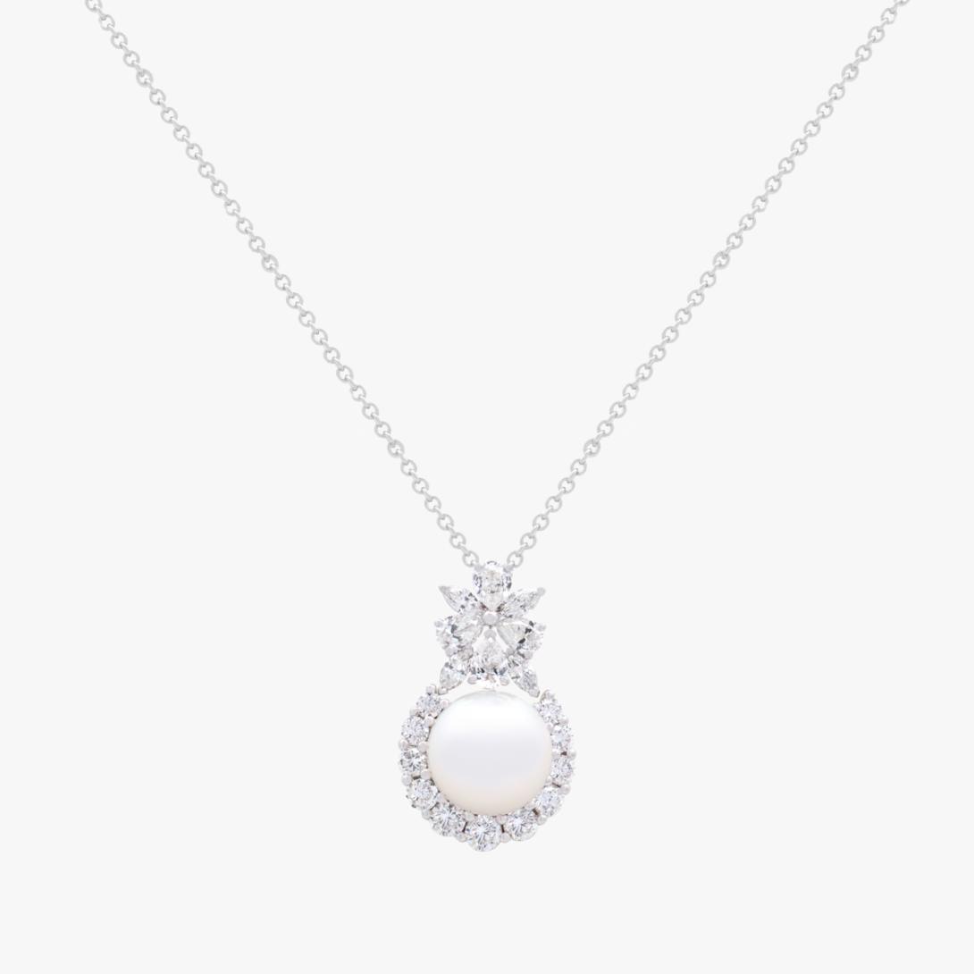 Pearl necklaces Dubai, Emerald necklaces Dubai, Exclusive diamond necklaces in Saudi Arabia
