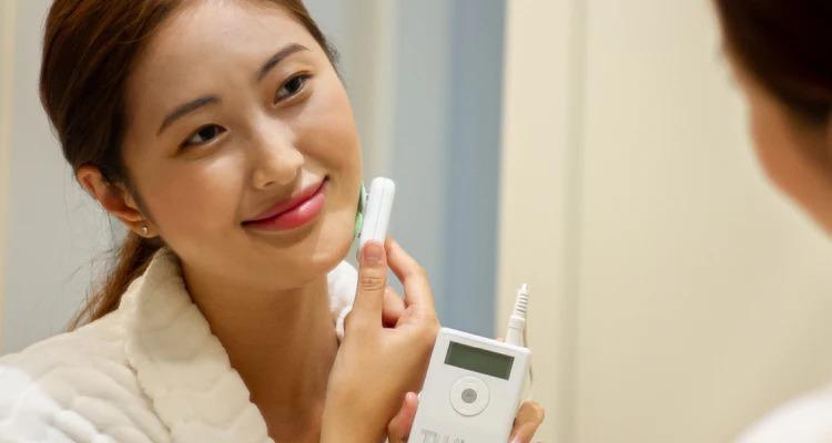 Best face toning device