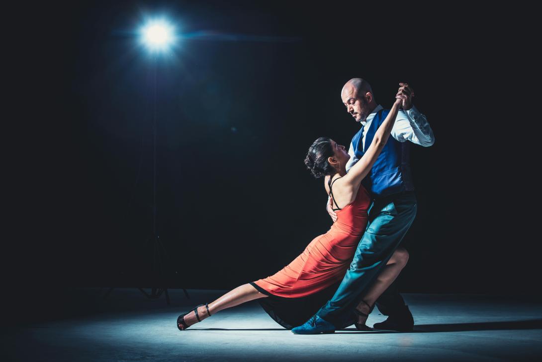Discover how to start learning tango in Canada with adult-friendly dance classes and authentic Argentine sessions that boost skill and confidence.