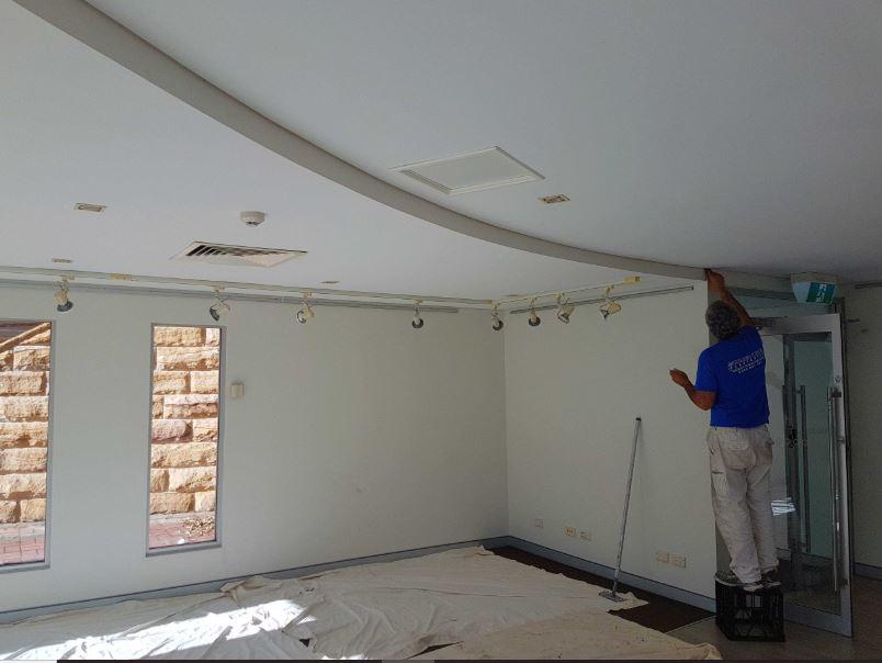 curved plaster walls