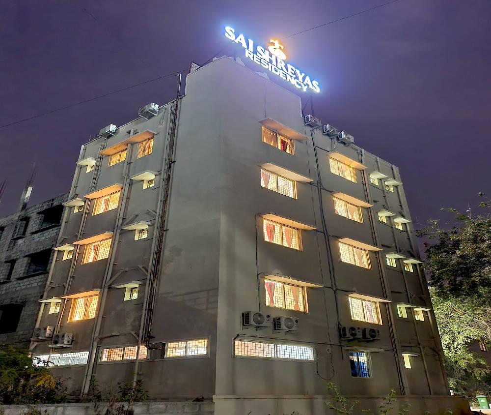 Best Hotels Near Bangalore Airport