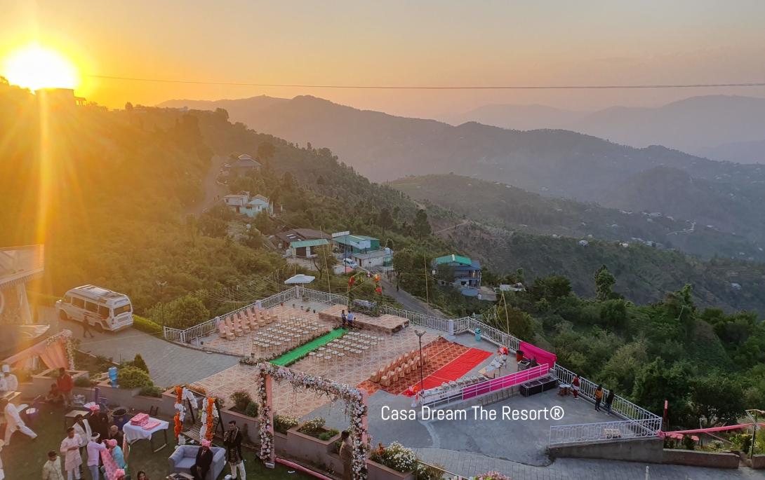 Mukteshwar Hill Resort 