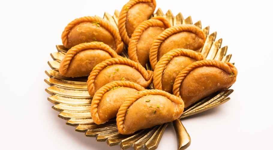 Baked Jowar Karanji – A Diabetes-Friendly Twist on a Traditional Maharashtrian Sweet