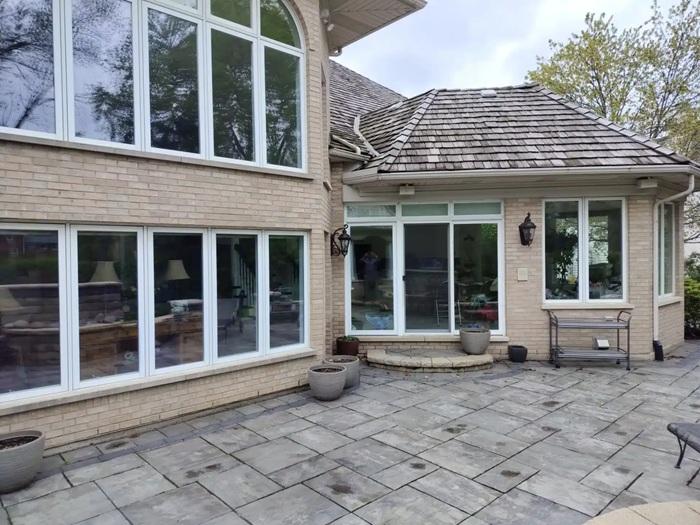 Top Roofing Company in Chicago | +35 Years of Excellence